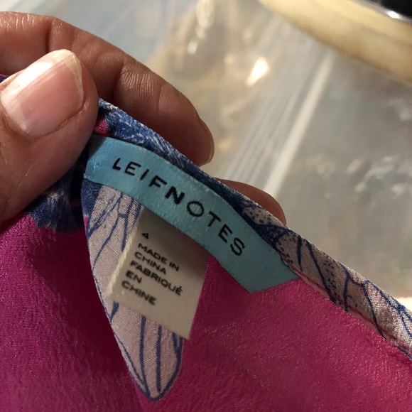 Leifnotes top by Anthropologie this silk tank top is size 4 - Picture 4 of 6